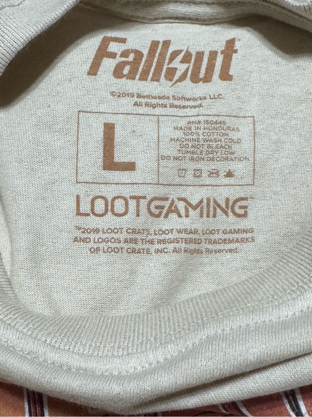 Fallout Loot Crate Exclusive Visit The Glowing Sea Graphic T-Shirt Tan Size L - Picture 8 of 12